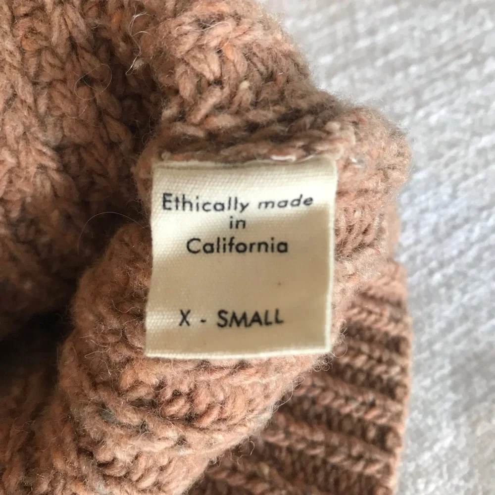 *SOLD* James Street Co. Lowe Chunky Pullover - Picture 7 of 8